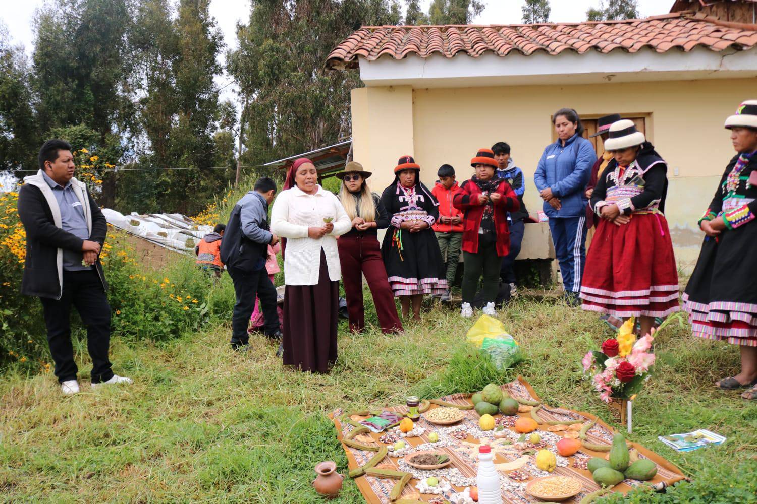 Espinar marchó por la vida, el agua y por un ambiente sano